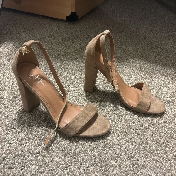Light brown suede open toe heels - Picture 2 of 4